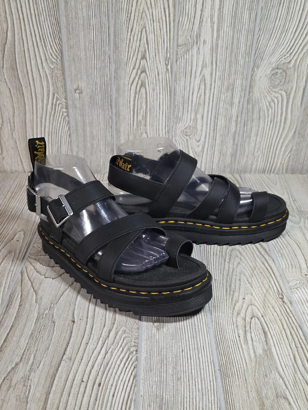 Dr. Martens Avry Black Leather Platform Sandals Womens Size 8
